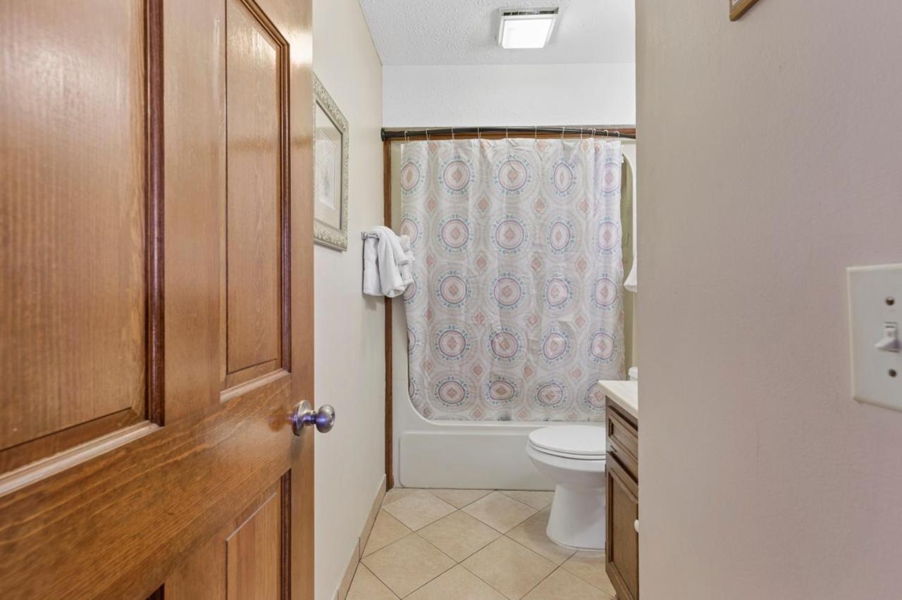 Spacious Modern Condo - 1St Floor - One Block To The Beach Myrtle Beach Bagian luar foto